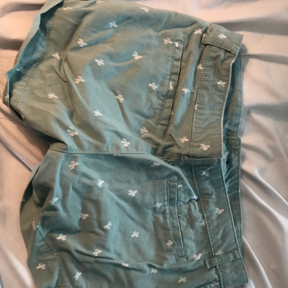 Shorts - Picture 2 of 2